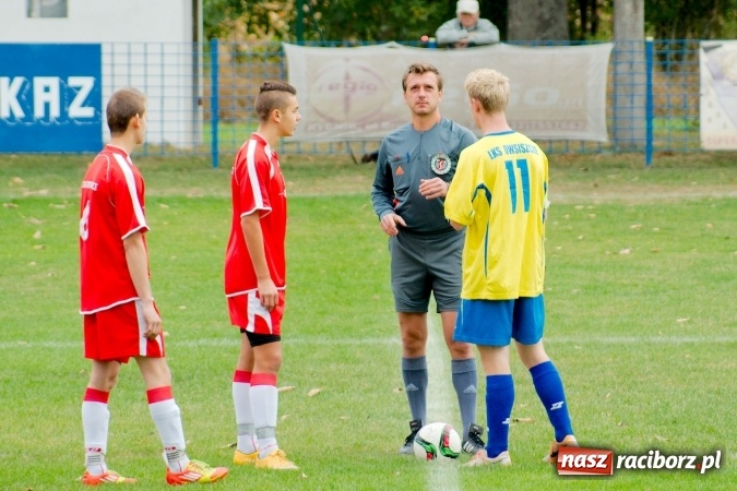 Zdjęcie w galerii na portalu naszraciborz.pl: Juniorzy starsi: Nigdy nie należy się poddawać! Pierwsze zwycięstwo juniorów Owsiszcz wiadomości z regionu