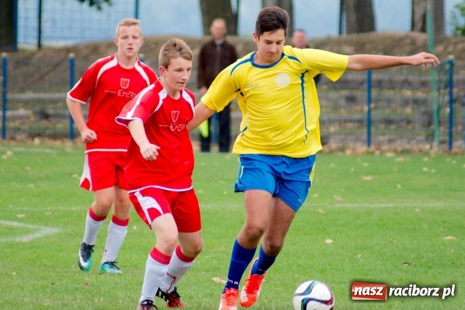 Zdjęcie w galerii na portalu naszraciborz.pl: Juniorzy starsi: Nigdy nie należy się poddawać! Pierwsze zwycięstwo juniorów Owsiszcz wiadomości z regionu