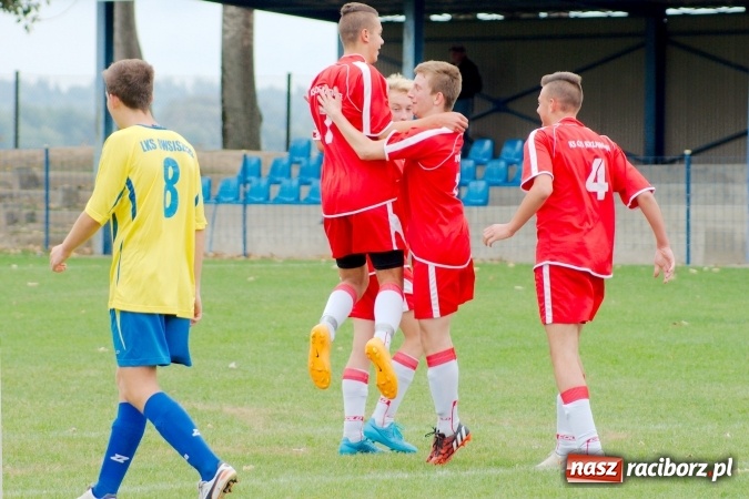Zdjęcie w galerii na portalu naszraciborz.pl: Juniorzy starsi: Nigdy nie należy się poddawać! Pierwsze zwycięstwo juniorów Owsiszcz wiadomości z regionu