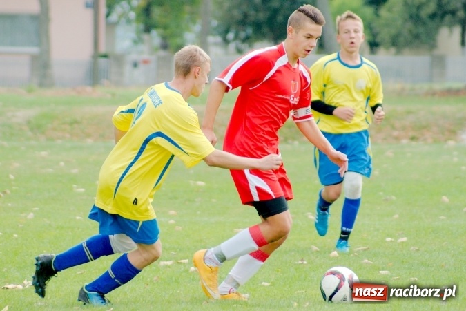 Zdjęcie w galerii na portalu naszraciborz.pl: Juniorzy starsi: Nigdy nie należy się poddawać! Pierwsze zwycięstwo juniorów Owsiszcz wiadomości z regionu
