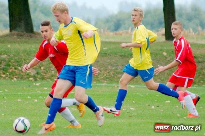 Zdjęcie w galerii na portalu naszraciborz.pl: Juniorzy starsi: Nigdy nie należy się poddawać! Pierwsze zwycięstwo juniorów Owsiszcz wiadomości z regionu