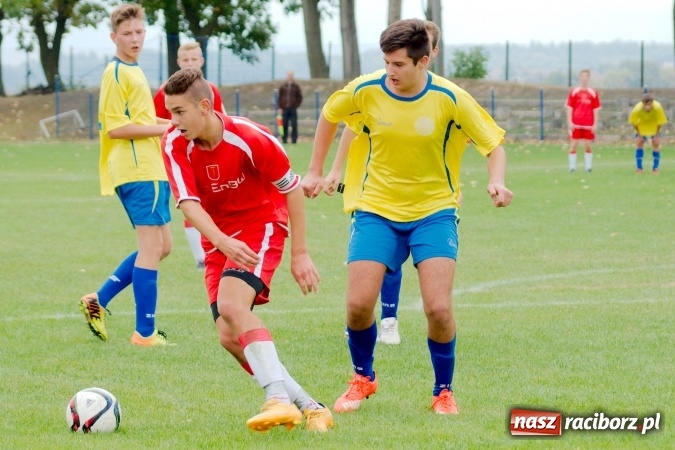 Zdjęcie w galerii na portalu naszraciborz.pl: Juniorzy starsi: Nigdy nie należy się poddawać! Pierwsze zwycięstwo juniorów Owsiszcz wiadomości z regionu