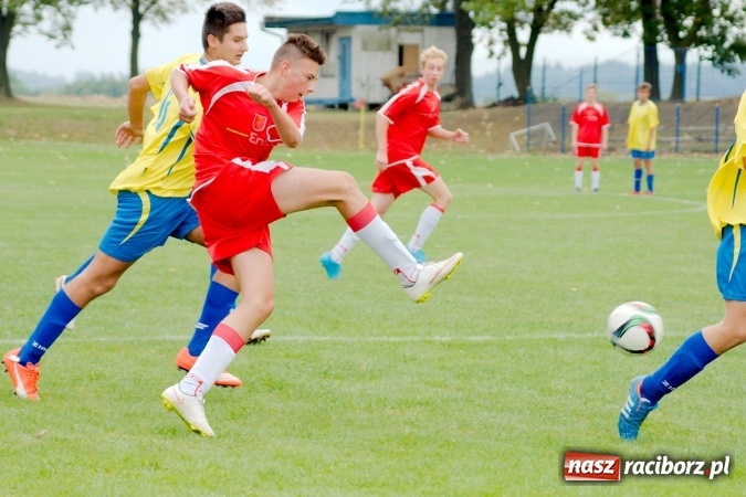 Zdjęcie w galerii na portalu naszraciborz.pl: Juniorzy starsi: Nigdy nie należy się poddawać! Pierwsze zwycięstwo juniorów Owsiszcz wiadomości z regionu