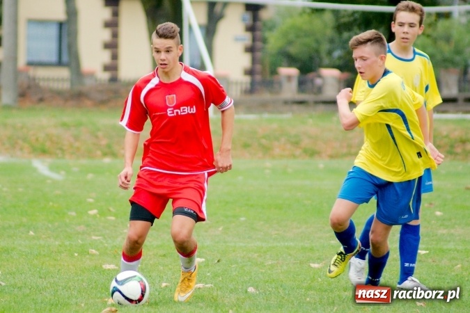 Zdjęcie w galerii na portalu naszraciborz.pl: Juniorzy starsi: Nigdy nie należy się poddawać! Pierwsze zwycięstwo juniorów Owsiszcz wiadomości z regionu