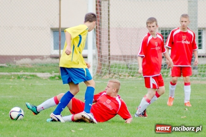 Zdjęcie w galerii na portalu naszraciborz.pl: Juniorzy starsi: Nigdy nie należy się poddawać! Pierwsze zwycięstwo juniorów Owsiszcz wiadomości z regionu