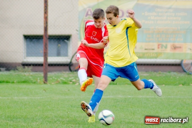Zdjęcie w galerii na portalu naszraciborz.pl: Juniorzy starsi: Nigdy nie należy się poddawać! Pierwsze zwycięstwo juniorów Owsiszcz wiadomości z regionu