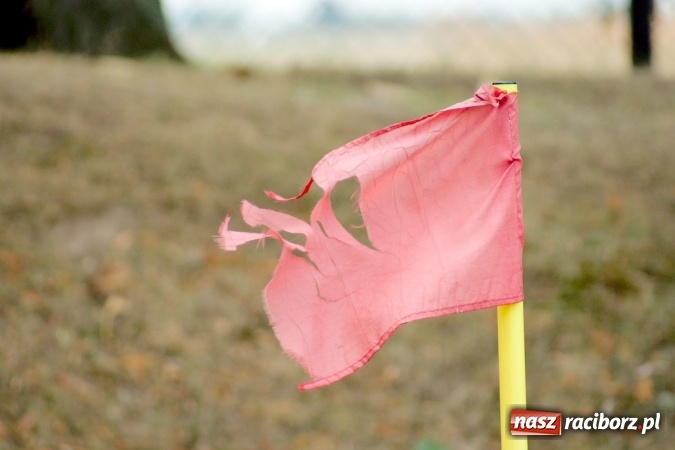 Zdjęcie w galerii na portalu naszraciborz.pl: Juniorzy starsi: Nigdy nie należy się poddawać! Pierwsze zwycięstwo juniorów Owsiszcz wiadomości z regionu