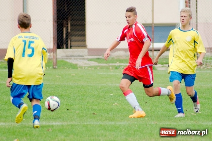 Zdjęcie w galerii na portalu naszraciborz.pl: Juniorzy starsi: Nigdy nie należy się poddawać! Pierwsze zwycięstwo juniorów Owsiszcz wiadomości z regionu