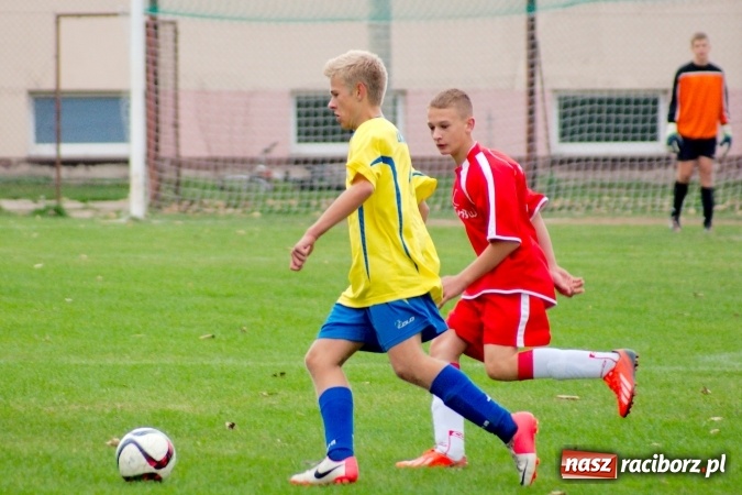 Zdjęcie w galerii na portalu naszraciborz.pl: Juniorzy starsi: Nigdy nie należy się poddawać! Pierwsze zwycięstwo juniorów Owsiszcz wiadomości z regionu