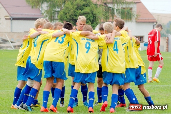Zdjęcie w galerii na portalu naszraciborz.pl: Juniorzy starsi: Nigdy nie należy się poddawać! Pierwsze zwycięstwo juniorów Owsiszcz wiadomości z regionu