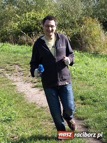 Zdjęcie w galerii na portalu naszraciborz.pl: Racibórz zalewają śmieci  wiadomości z regionu