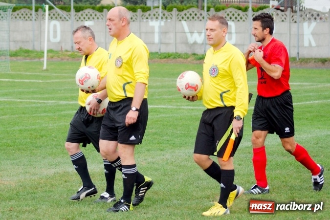 Zdjęcie w galerii na portalu naszraciborz.pl: A klasa: Derby gminy dla Tworkowa. Tysięczny mecz Dariusza Podlaska wiadomości z regionu