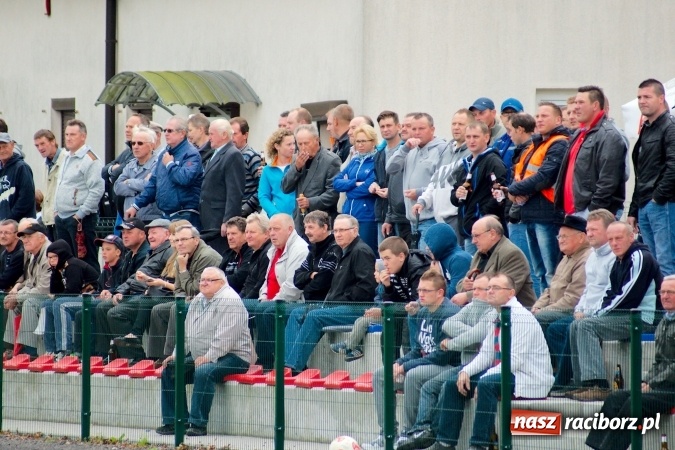 Zdjęcie w galerii na portalu naszraciborz.pl: A klasa: Derby gminy dla Tworkowa. Tysięczny mecz Dariusza Podlaska wiadomości z regionu