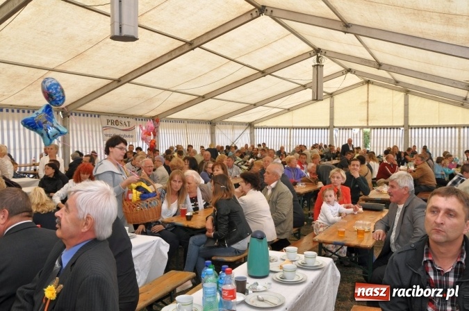 Zdjęcie w galerii na portalu naszraciborz.pl: Dożynki miejskie w Sudole - zobacz korowód na wideo wiadomości z regionu