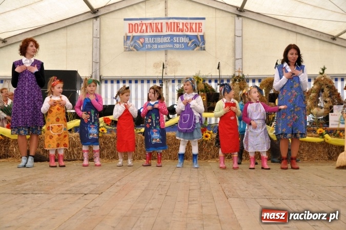 Zdjęcie w galerii na portalu naszraciborz.pl: Dożynki miejskie w Sudole - zobacz korowód na wideo wiadomości z regionu