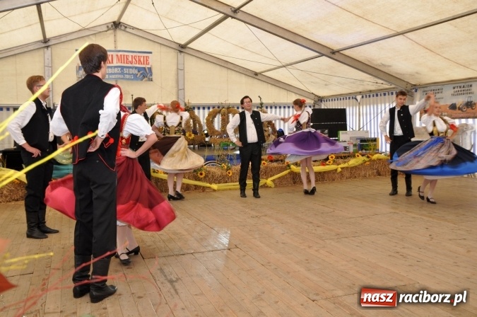 Zdjęcie w galerii na portalu naszraciborz.pl: Dożynki miejskie w Sudole - zobacz korowód na wideo wiadomości z regionu