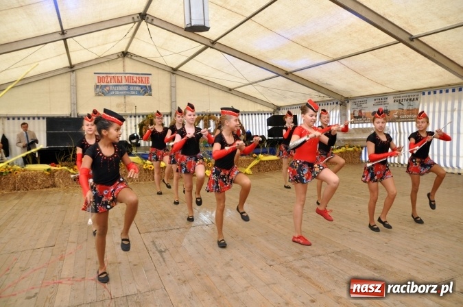 Zdjęcie w galerii na portalu naszraciborz.pl: Dożynki miejskie w Sudole - zobacz korowód na wideo wiadomości z regionu