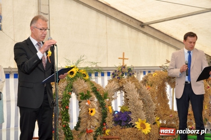 Zdjęcie w galerii na portalu naszraciborz.pl: Dożynki miejskie w Sudole - zobacz korowód na wideo wiadomości z regionu