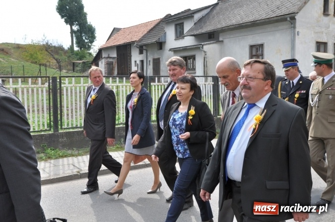 Zdjęcie w galerii na portalu naszraciborz.pl: Dożynki miejskie w Sudole - zobacz korowód na wideo wiadomości z regionu