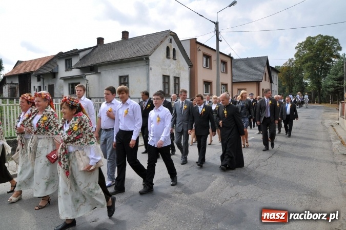 Zdjęcie w galerii na portalu naszraciborz.pl: Dożynki miejskie w Sudole - zobacz korowód na wideo wiadomości z regionu