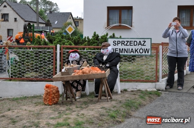 Zdjęcie w galerii na portalu naszraciborz.pl: Dożynki miejskie w Sudole - zobacz korowód na wideo wiadomości z regionu