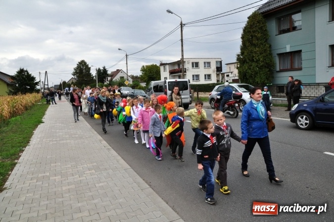 Zdjęcie w galerii na portalu naszraciborz.pl: Dożynki miejskie w Sudole - zobacz korowód na wideo wiadomości z regionu