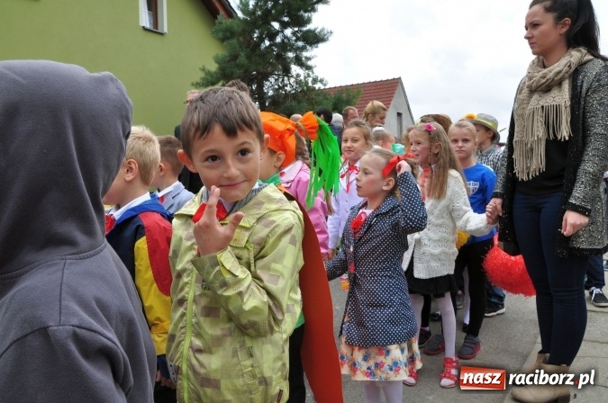 Zdjęcie w galerii na portalu naszraciborz.pl: Dożynki miejskie w Sudole - zobacz korowód na wideo wiadomości z regionu