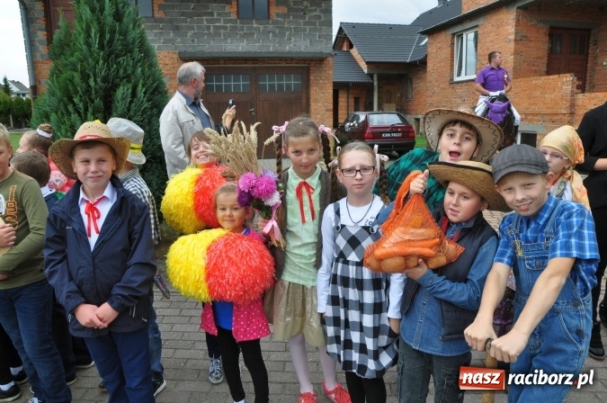 Zdjęcie w galerii na portalu naszraciborz.pl: Dożynki miejskie w Sudole - zobacz korowód na wideo wiadomości z regionu