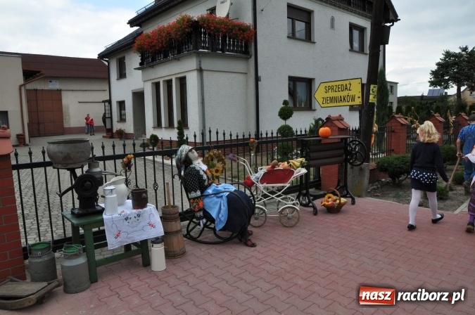 Zdjęcie w galerii na portalu naszraciborz.pl: Dożynki miejskie w Sudole - zobacz korowód na wideo wiadomości z regionu