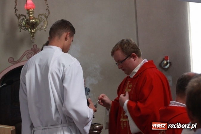 Zdjęcie w galerii na portalu naszraciborz.pl: Rewia, Miraż, zabawa, rozgrywki sportowe i podwójna tęcza, czyli atrakcje II Wielkiego Pikniku Rodzinnego w Wojnowicach wiadomości z regionu