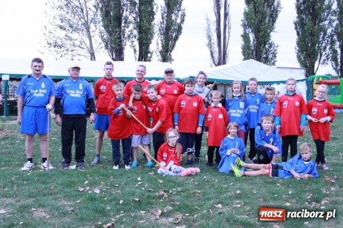 Zdjęcie w galerii na portalu naszraciborz.pl: Rewia, Miraż, zabawa, rozgrywki sportowe i podwójna tęcza, czyli atrakcje II Wielkiego Pikniku Rodzinnego w Wojnowicach wiadomości z regionu
