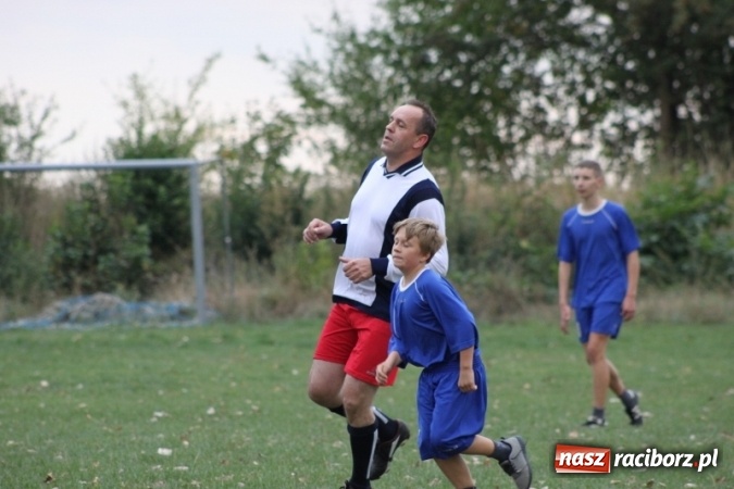 Zdjęcie w galerii na portalu naszraciborz.pl: Rewia, Miraż, zabawa, rozgrywki sportowe i podwójna tęcza, czyli atrakcje II Wielkiego Pikniku Rodzinnego w Wojnowicach wiadomości z regionu