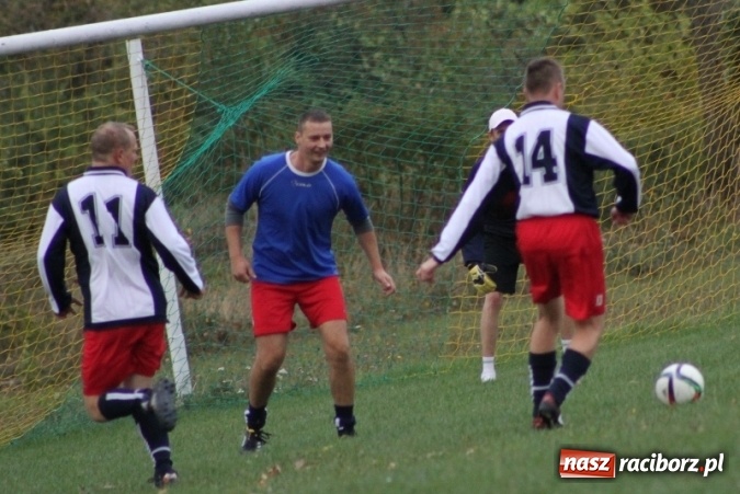 Zdjęcie w galerii na portalu naszraciborz.pl: Rewia, Miraż, zabawa, rozgrywki sportowe i podwójna tęcza, czyli atrakcje II Wielkiego Pikniku Rodzinnego w Wojnowicach wiadomości z regionu
