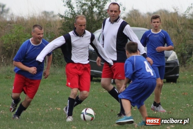 Zdjęcie w galerii na portalu naszraciborz.pl: Rewia, Miraż, zabawa, rozgrywki sportowe i podwójna tęcza, czyli atrakcje II Wielkiego Pikniku Rodzinnego w Wojnowicach wiadomości z regionu