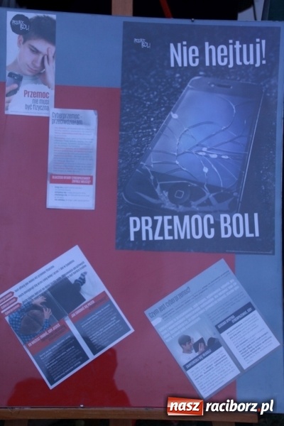 Zdjęcie w galerii na portalu naszraciborz.pl: Rewia, Miraż, zabawa, rozgrywki sportowe i podwójna tęcza, czyli atrakcje II Wielkiego Pikniku Rodzinnego w Wojnowicach wiadomości z regionu