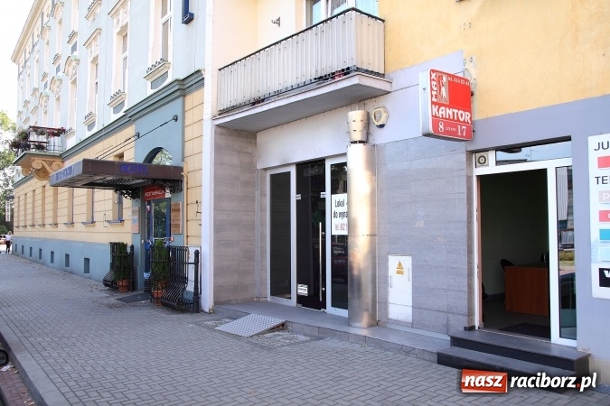 Zdjęcie w galerii na portalu naszraciborz.pl: Lokal użytkowy  do wynajęcia lub sprzedaży  przy Placu Dworcowym w Raciborzu wiadomości z regionu