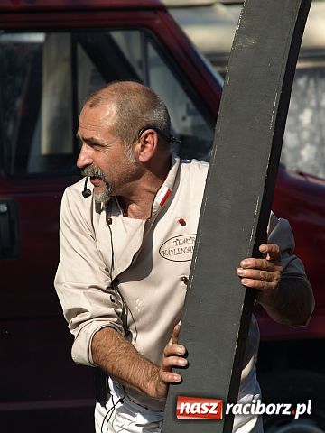 Zdjęcie w galerii na portalu naszraciborz.pl: Pożegnanie Lata - festyn na pl. Długosza  wiadomości z regionu