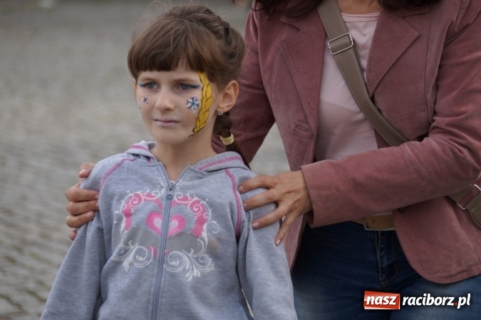 Zdjęcie w galerii na portalu naszraciborz.pl: Nazwa zobowiązuje! Czym Nędza bogata! po raz drugi na zamku wiadomości z regionu