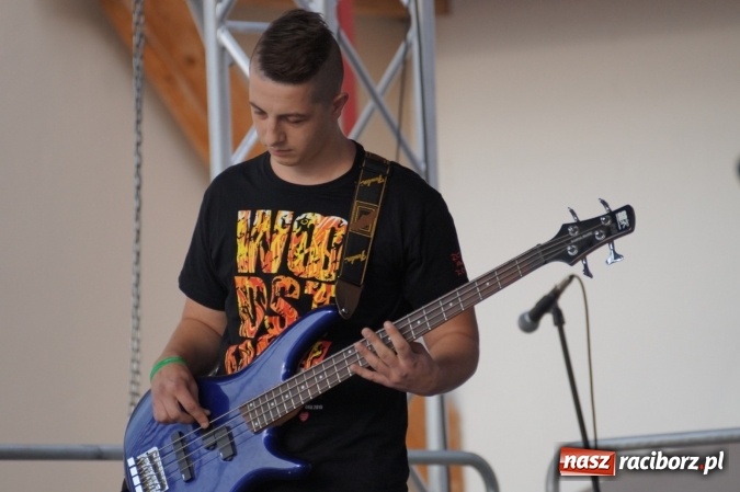 Zdjęcie w galerii na portalu naszraciborz.pl: Nazwa zobowiązuje! Czym Nędza bogata! po raz drugi na zamku wiadomości z regionu