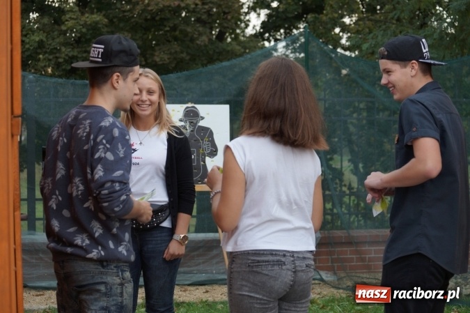 Zdjęcie w galerii na portalu naszraciborz.pl: Nazwa zobowiązuje! Czym Nędza bogata! po raz drugi na zamku wiadomości z regionu