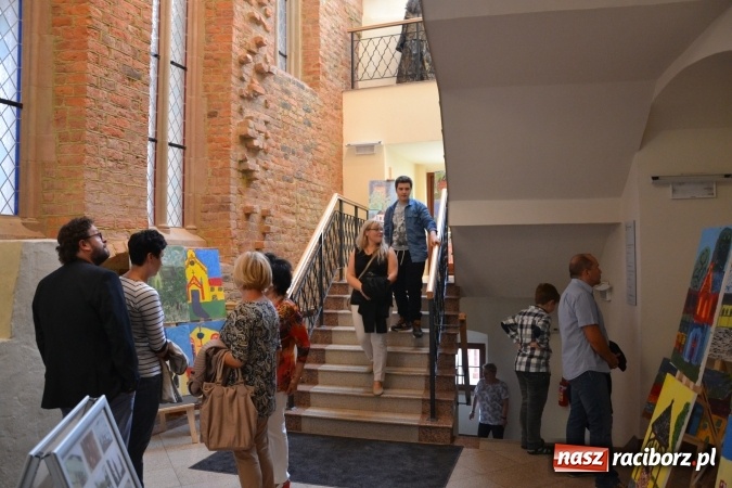 Zdjęcie w galerii na portalu naszraciborz.pl: Zamek inspiracją artystyczną - spotkanie otwierające wystawę prac na Zamku Piastowskim wiadomości z regionu
