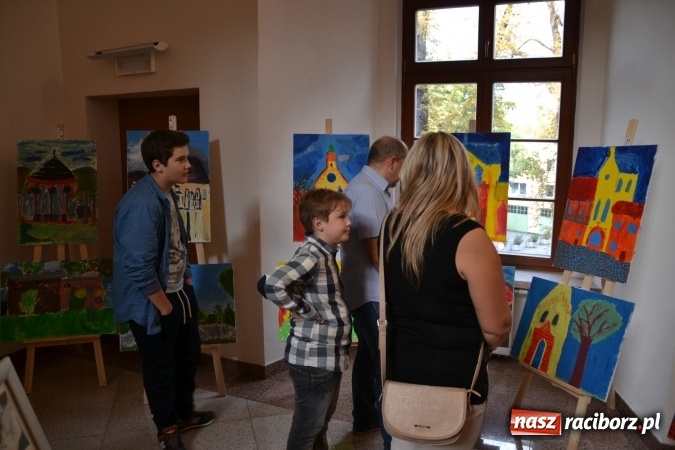 Zdjęcie w galerii na portalu naszraciborz.pl: Zamek inspiracją artystyczną - spotkanie otwierające wystawę prac na Zamku Piastowskim wiadomości z regionu