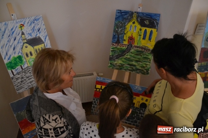 Zdjęcie w galerii na portalu naszraciborz.pl: Zamek inspiracją artystyczną - spotkanie otwierające wystawę prac na Zamku Piastowskim wiadomości z regionu