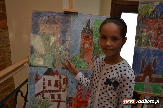 Zdjęcie w galerii na portalu naszraciborz.pl: Zamek inspiracją artystyczną - spotkanie otwierające wystawę prac na Zamku Piastowskim wiadomości z regionu