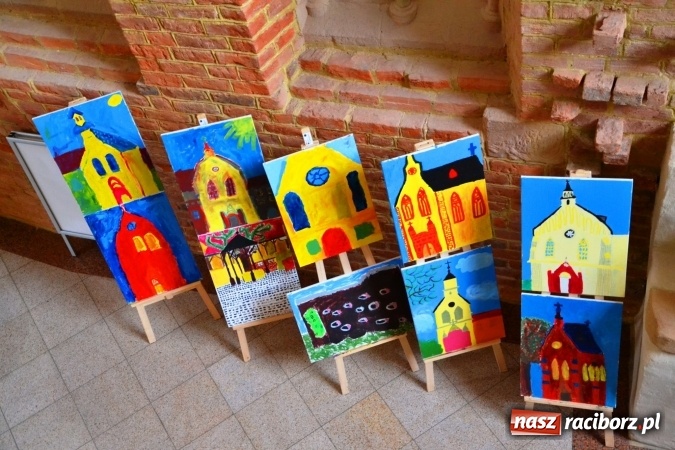 Zdjęcie w galerii na portalu naszraciborz.pl: Zamek inspiracją artystyczną - spotkanie otwierające wystawę prac na Zamku Piastowskim wiadomości z regionu