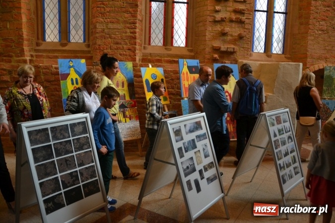 Zdjęcie w galerii na portalu naszraciborz.pl: Zamek inspiracją artystyczną - spotkanie otwierające wystawę prac na Zamku Piastowskim wiadomości z regionu