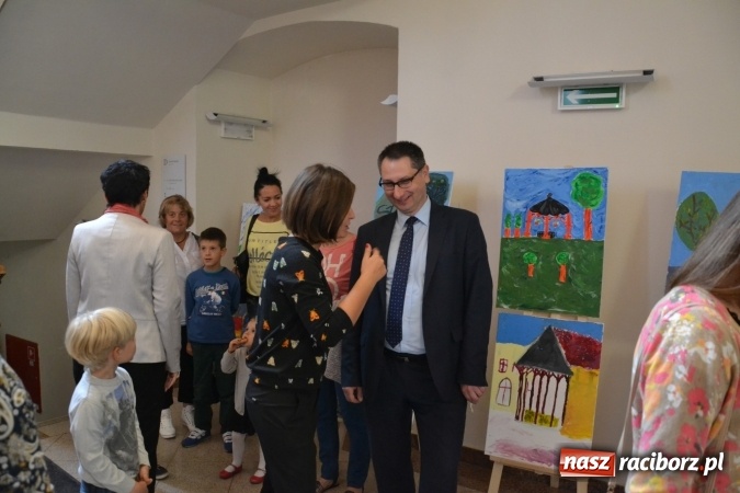 Zdjęcie w galerii na portalu naszraciborz.pl: Zamek inspiracją artystyczną - spotkanie otwierające wystawę prac na Zamku Piastowskim wiadomości z regionu