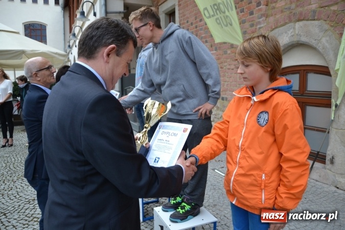 Zdjęcie w galerii na portalu naszraciborz.pl: Trzy zamki - zawody modeli latających F1E wiadomości z regionu