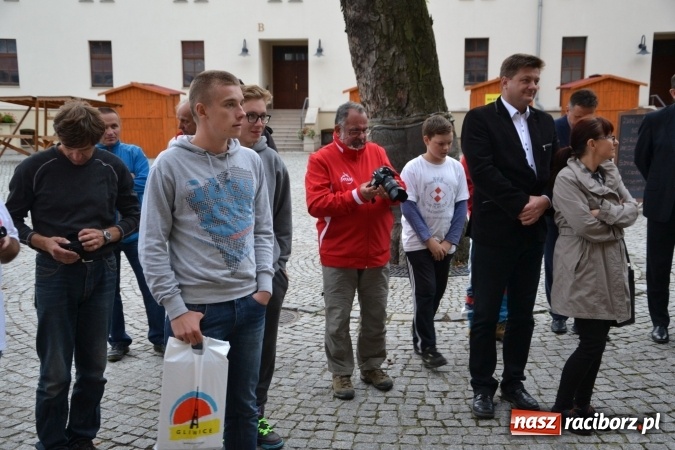 Zdjęcie w galerii na portalu naszraciborz.pl: Trzy zamki - zawody modeli latających F1E wiadomości z regionu