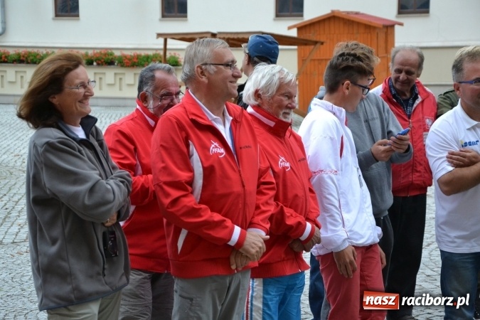 Zdjęcie w galerii na portalu naszraciborz.pl: Trzy zamki - zawody modeli latających F1E wiadomości z regionu